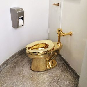 gold-toilet-300x300