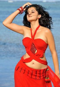 taapsee-pannu-hot-pics-and