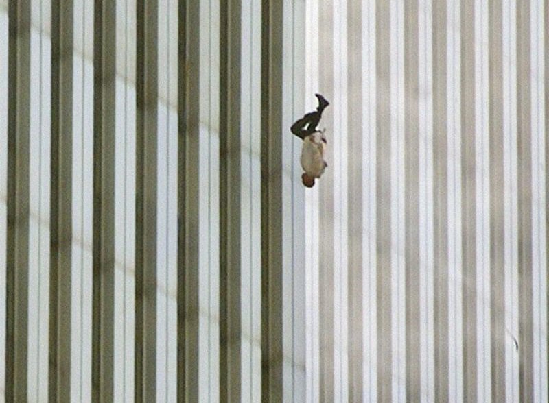 a-man-jumps-to-his-death-from-the-world-trade-centre-during-the-911-attack