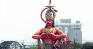 दिल्ली के करोलबाग में स्थित 108 फुट ऊंची हनुमान जी की मूर्ति को हटाने का आदेश|