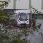 दिल्ली मेट्रो अपने ट्रायल के दौरान दीवार तोड़ कर बाहर निकली, 25 दिसंबर को पीएम मोदी को करना है उद्घाटन