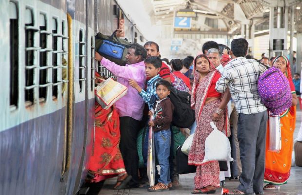 Railway Budget 2018: 1 फरवरी को होगा पेश, जाने क्या है आपके लिए खास?
