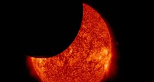 Surya Grahan 2018 Date and Time: जानें कब है पहला सूर्य ग्रहण, भारत में कब दिखाई देगा यह