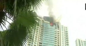 मुंबई: वर्ली की एक 33 मंजिला इमारत में लगी आग, एक्ट्रेस दीपिका पादुकोण का घर भी है इस बिल्डिंग में