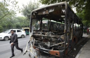 जामिया हिंसा केस: दिल्ली पुलिस की बड़ी कारवाही, 10 लोगों को किया गिरफ्तार