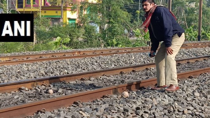 Bharat Bandh Today Live Updates News: भारत बंद का दिखा असर, कही ट्रेन रोकी गई तो कही पैदल मार्च कर सरकार की नीतियों का किया विरोध