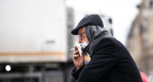 Coronavirus & Cigarettes The study found no evidence that age or gender has any effect on ACE2 levels in the lung. But in the lungs of people who smoke cigarettes it is produced in huge amounts.