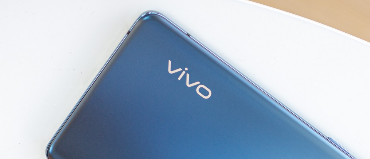Vivo V20 SE Smartphone Review in Hindi Price in India Specification Features Procsser RAM Storage Battery Camera, अल्ट्रा स्लिक डिजाइन के साथ 24 सितंबर को होगा लांच