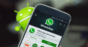 1 जनवरी से इन स्मार्टफोन्स में काम नहीं करेगा WhatsApp - Support of the popular instant messaging app WhatsApp will be discontinued from early next year i.e. 1 January 2021 for some smartphones.