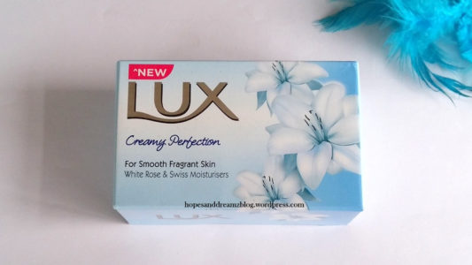 Lux Interesting Facts – Laundry Soap से बना Beauty Soap LUX! Lux एक लैटिन शब्‍द है, इसका हिन्‍दी में अर्थ होता है, प्रकाश या रोशनी।, Interesting Facts About Lux Soap in Hindi