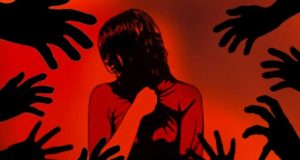 Breaking News in Hindi - 7 boys gang-raped a 10-year-old girl in Haryana's Rewari, and the video went viral on social media | 7 लड़कों ने 10 वर्षीय लड़की के साथ किया गैंगरेप