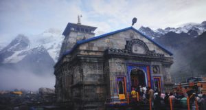 Best Collection of Kedarnath Temple (Mandir) Trip Quotes Shayari Status Quotes in Hindi for Social Media Post Captions | केदारनाथ मन्दिर (टेम्पल) उत्तराखंड शायरी स्टेटस कोट्स