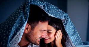 Best Collection of Aashiqui Sad Shayari Status Quotes Poem Image in Hindi for Lovers GF BF BFF and Everyone Whatsapp FB Insta Twitter | आशिकी पर शायरी स्टेटस कोट्स कविता हिंदी में