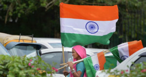 Respect Tiranga Flag on Independence Day and Republic Day | स्वतंत्रता दिवस और गणतंत्र दिवस पर तिरंगा ध्वज का सम्मान करें ! | Respect the National Flag of India