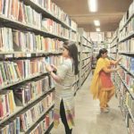Library Quotes in Hindi