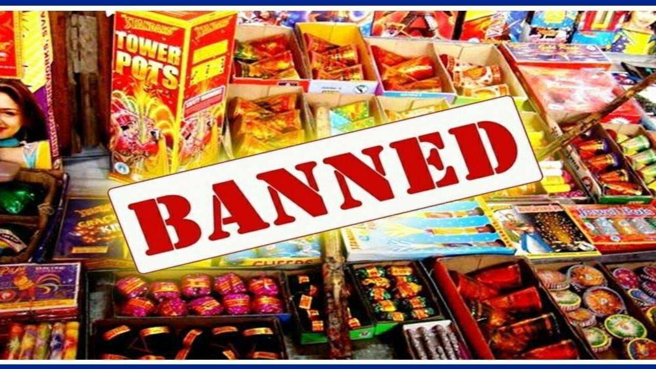 Maharashtra government Should Not Burn Crackers on Diwali News in Hindi | दिवाली पर न जलाएं पटाखे, भीड़ से रहें दूर- ठाकरे सरकार ने जनता से की अपील,Maharashtra government Ban Crackers