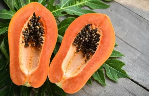 Papaya Side Effects in Hindi, Green Papaya Benefits and Side Effects, Papaya Seeds Side Effects, Papaya On Face Side Effects, Papaya leaf Juice Side Effects, Papaya Side Effects