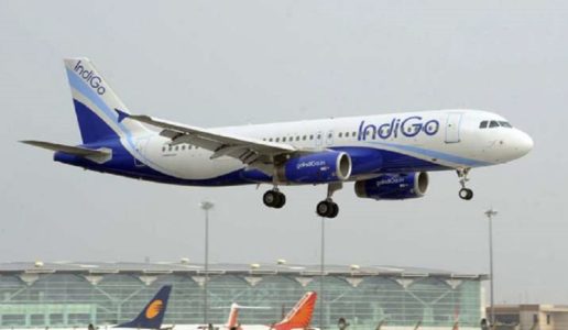 Indigo Emergency Landing In Karachi | Indigo flight makes emergency landing in Pakistan Indigo Landing In Pakistan