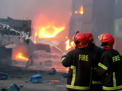 Six Killed in Restaurant Fire in Dhaka Bangladesh News in Hindi, Fire In Bangladesh, बांग्लादेश में भीषण हादसा, ढाका के रेस्तरां में आग लगने से 6 लोगों की मौत पूरी खबर हिंदी में