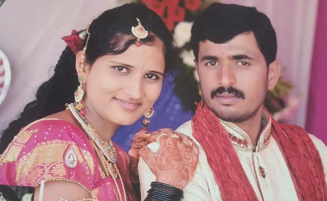 Karnataka Family Court Murder Case News in Hindi | Man Kills His Estranged Wife In Family Court By Slitting Her Throat In Karnataka | कर्नाटक कोर्ट मे पति ने पत्नी का गला काटा, तलाक का चल रहा था केस!