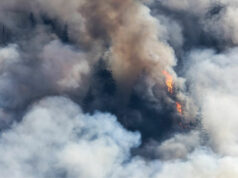 Massive Fire Broke Out in Sector 49 Ghasola Village Gurgaon Jhuggi Basti (Near SPR) News in Hindi | Gurugram Slum Area in sector 49 Over 200 Shanties Destroyed | Gurugram Ghasaula Village Fire