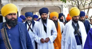 Amritpal Singh Surrender or Not | Amritpal Singh Arrested in Punjab Moga News in Hindi | खालिस्तानी भगोड़ा आतंकवादी अमृतपाल सिंह ने सरेंडर किया या नहीं? | Punjab Police First Statement After Amritpal Singh Arrest