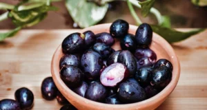 Benefits of Kala Jamun | Top 5 kala Jamun (Blackberry) Fruit is Beneficial for Health, Diabetes, the Digestive System, Weight Control, Skin etc | काला जामुन फल के फायदे हिंदी में