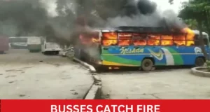 5 Buses Caught Fire At Ranchi Khadgarha Bus Stand | Jharkhand Ranchi Khadgarha Bus Stand Fire Accident News in Hindi | रांची खादगड़ा बस स्टैंड में पांच गाड़ियों में लगी आग, लोगो ने उठाये सवाल हादसा या साजिश?