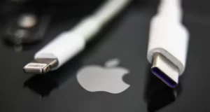 Apple Warned About USB-C Ahead Of iPhone 15 Release | Apple company warns that if the iPhone 15 is charged with an Android charger, it will get damaged | आईफोन 15 में अलग से लेना होगा चार्जर