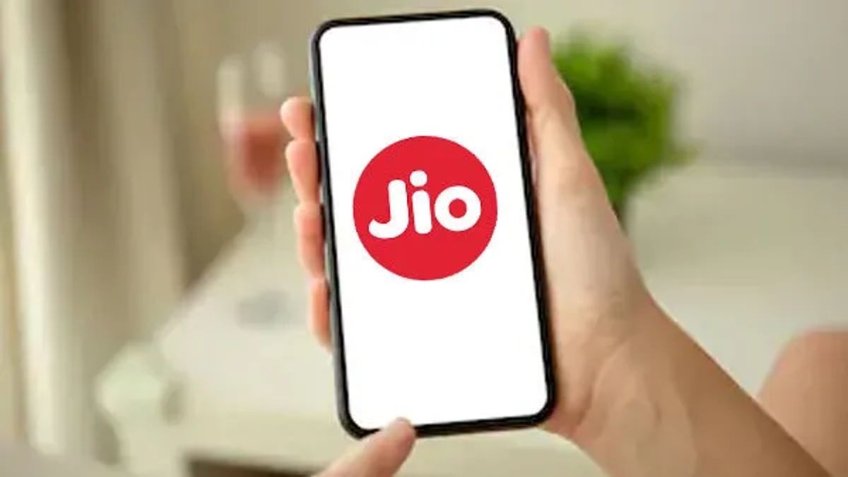 Jio 5 Cheapest Recharge Plans Details in Hindi | Jio's 5 Cheapest Recharge Plans; Free Calling, 100 SMS, 5G Data and Many Benefits of Daily Data | जियो के 5 सबसे सस्ते रीचार्ज प्लान