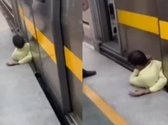 Major Accident in Delhi Metro, Young Man Trapped Between Metro and Platform Watch Viral Video | प्लेटफॉर्म और दिल्ली मेट्रो के बीच फंसा शख्स, जानिए फिर आगे क्या हुआ; DMRC का भी आया बयान
