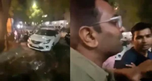 UP Kanpur Drunk Constables Video VIDEO | Police constable urinates on Food cart while drunk, video of incident goes viral on social media | नशे में दूध दो पुलिस कांस्टेबल ने ठेले पर किया पेशाब, घटना का वीडियो सोशल मीडिया पर वायरल