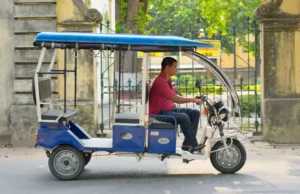 Ghaziabad E-Rickshaw Rules Trade License Compulsory News in Hindi | E-Rickshaw will not be able to run without this license in Ghaziabad, know the new rules and laws